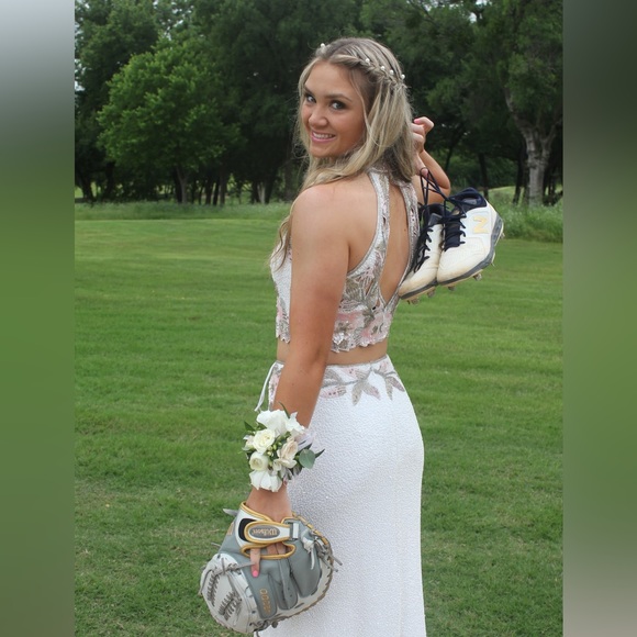 Beautiful prom dress. Worn once (4 hours). Beaded. Smoke free home. - Picture 10 of 10